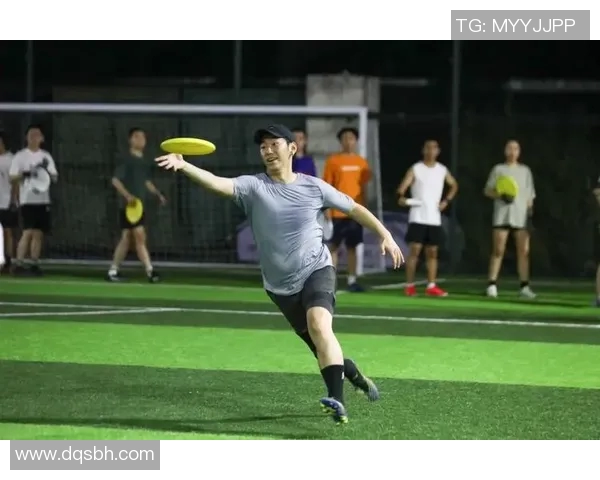 广州飞盘队在全国飞盘配合排行榜中荣获第九名的佳绩引发关注 广州飞盘队在全国飞盘配合排行榜中荣获第九名的佳绩引发关注